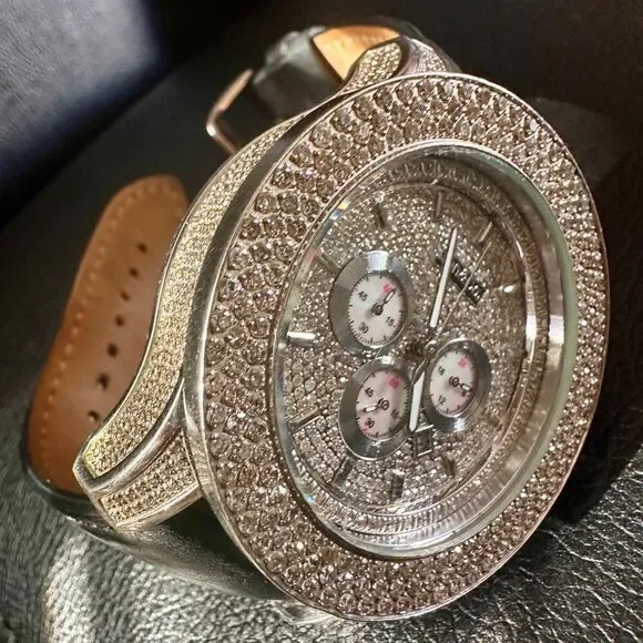 Don&Co Bold & Brilliant - Men’s Oversized Diamond Watch with Leather Strap